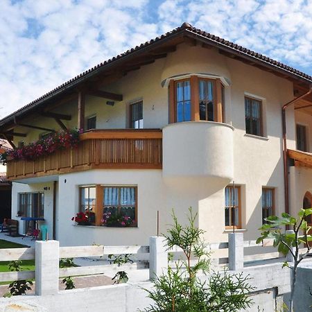 Apartment In Naz-Sciaves With Garden Natz-Schabs Екстер'єр фото