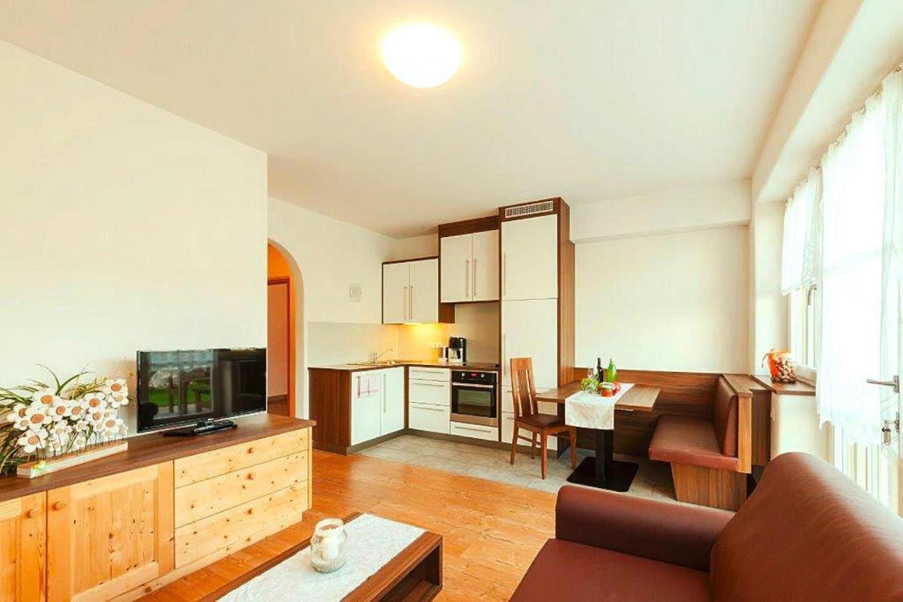Apartment In Naz-Sciaves With Garden Natz-Schabs Екстер'єр фото