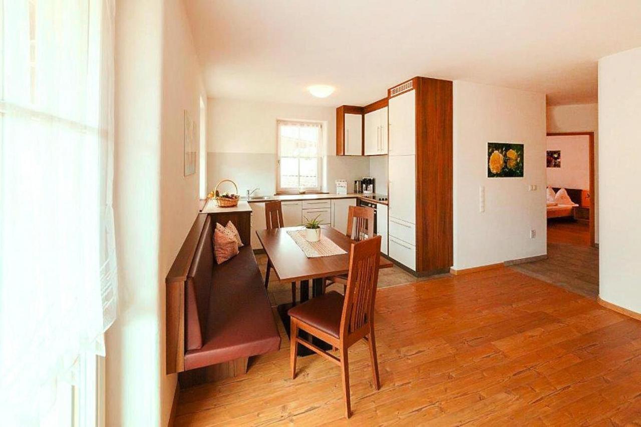 Apartment In Naz-Sciaves With Garden Natz-Schabs Екстер'єр фото